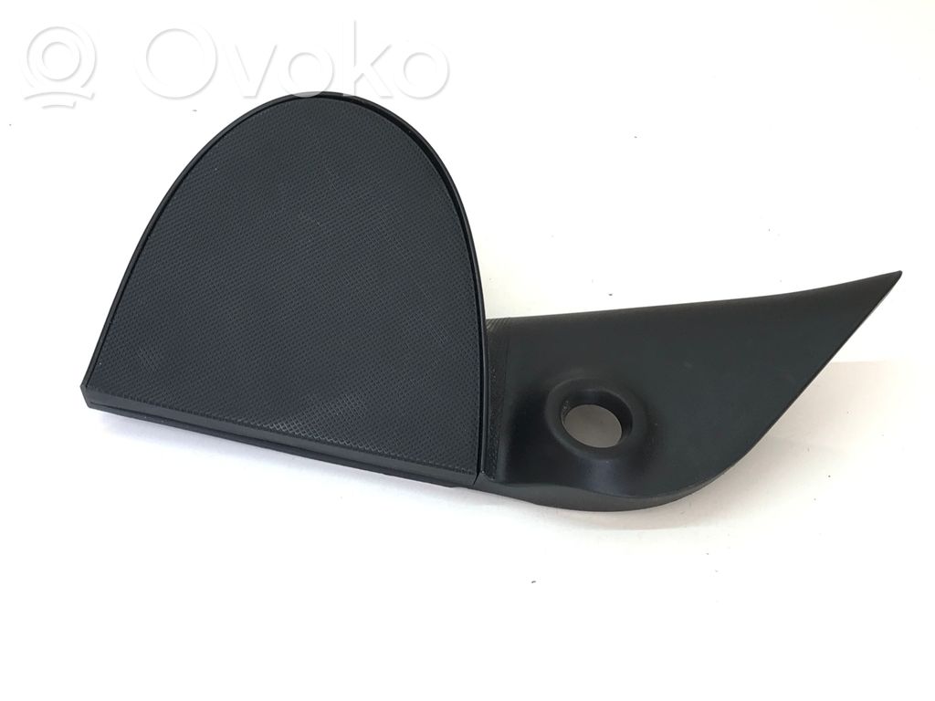 Peugeot 107 Veidrodėlio plastikinė apdaila 