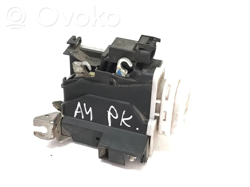 Audi A4 S4 B5 8D Front door lock 