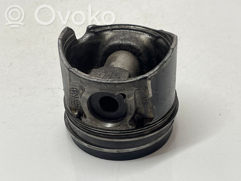 Volvo V50 Pistón 