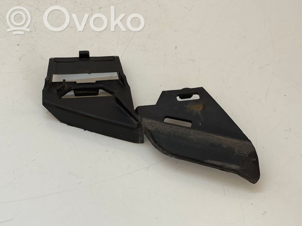 Volvo V50 Front bumper mounting bracket 