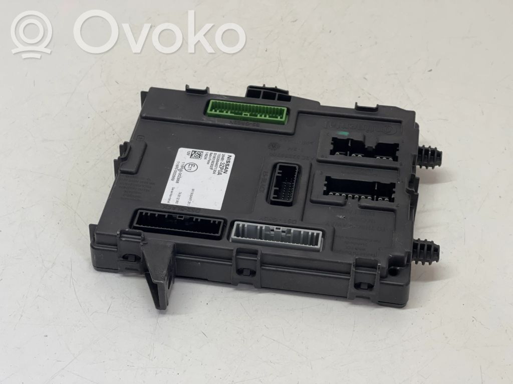 Nissan Pulsar Comfort/convenience module 