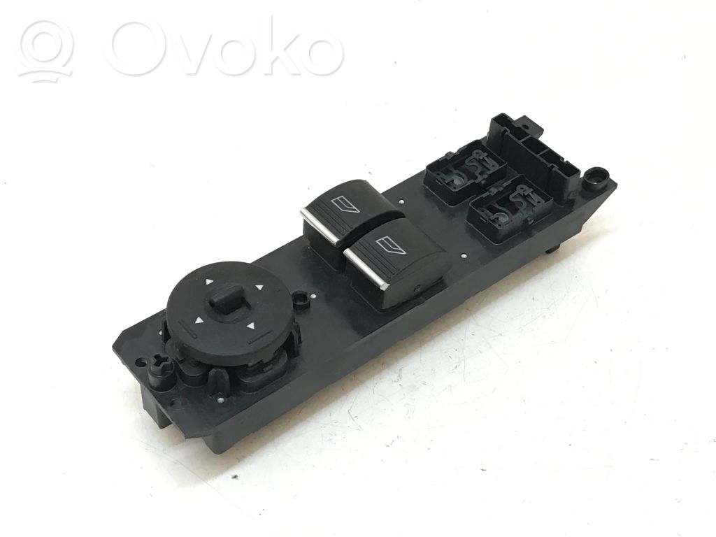 Ford Fiesta Electric window control switch 
