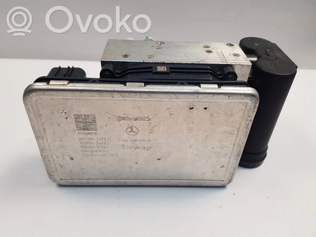 Volkswagen Golf VIII Kompresor zawieszenia pneumatycznego osi przedniej 