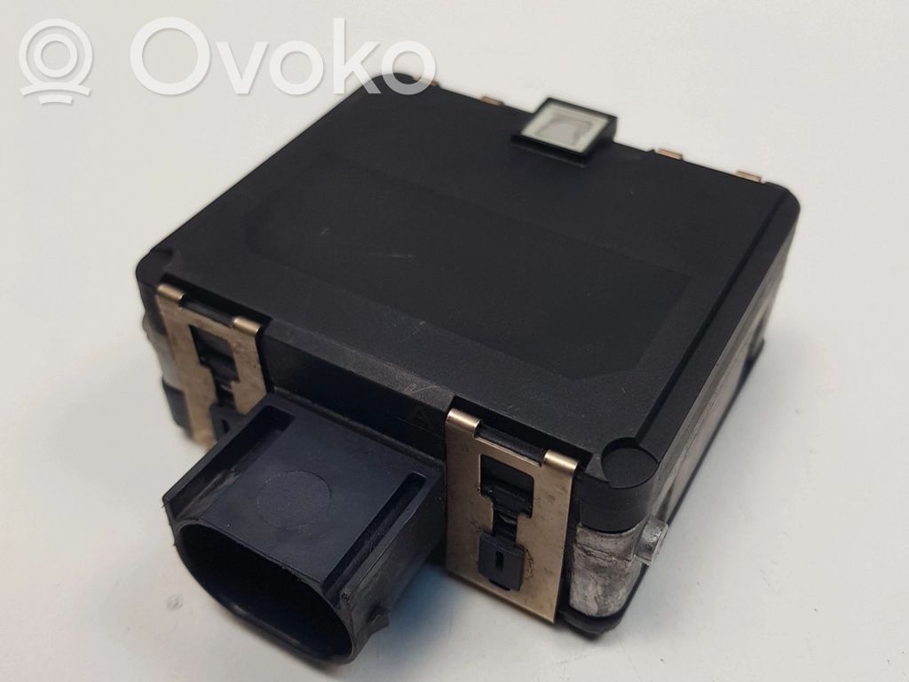 Sensor   3Q0907561B,3Q0907561B,3Q0907561B