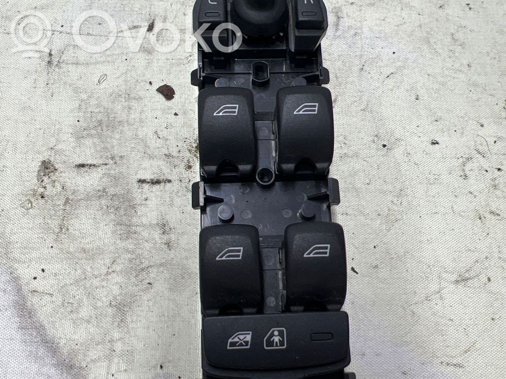Volvo XC70 Electric window control switch 