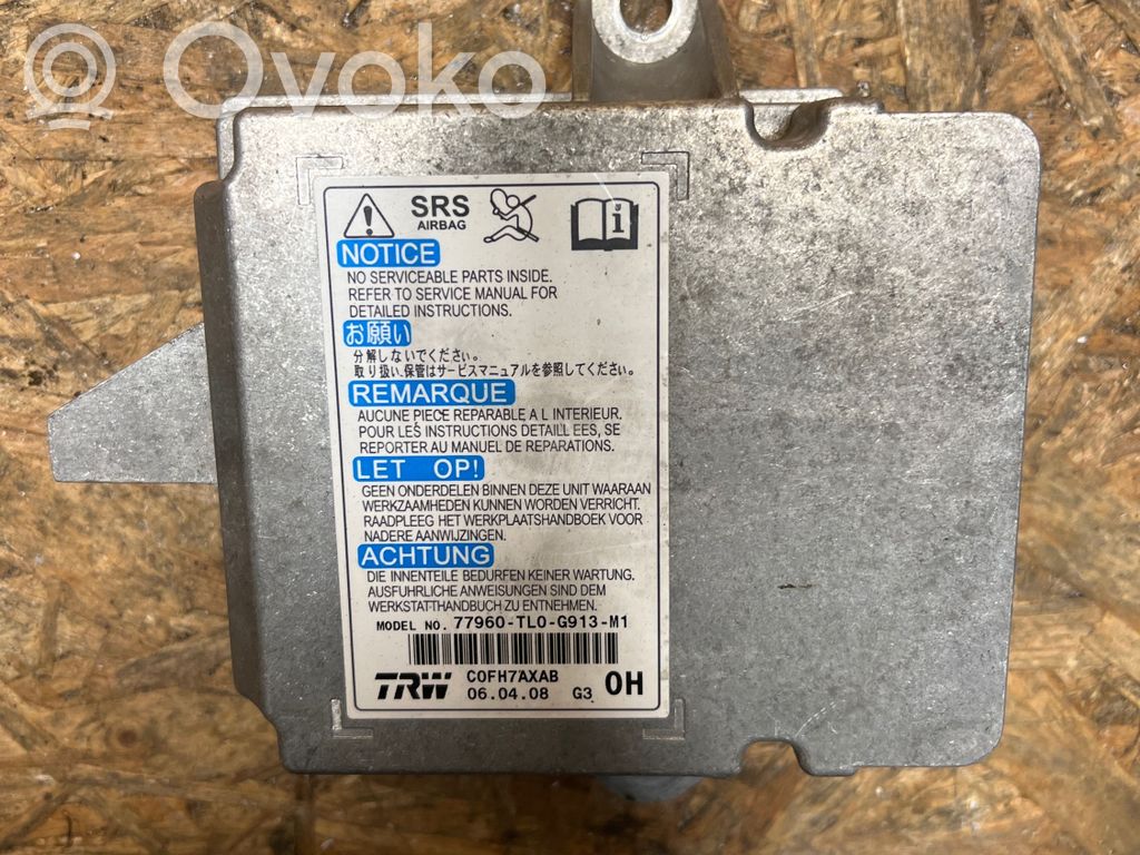 Honda Accord Oro pagalvių valdymo blokas 