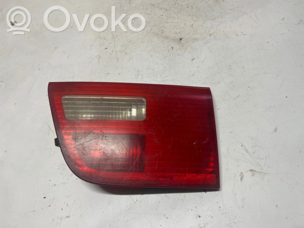 Tailgate rear/tail lights   6916914,412508,14A04201425