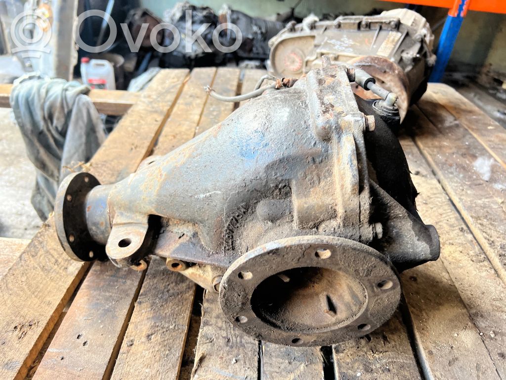 Mitsubishi Pajero Hinterachsdifferential 