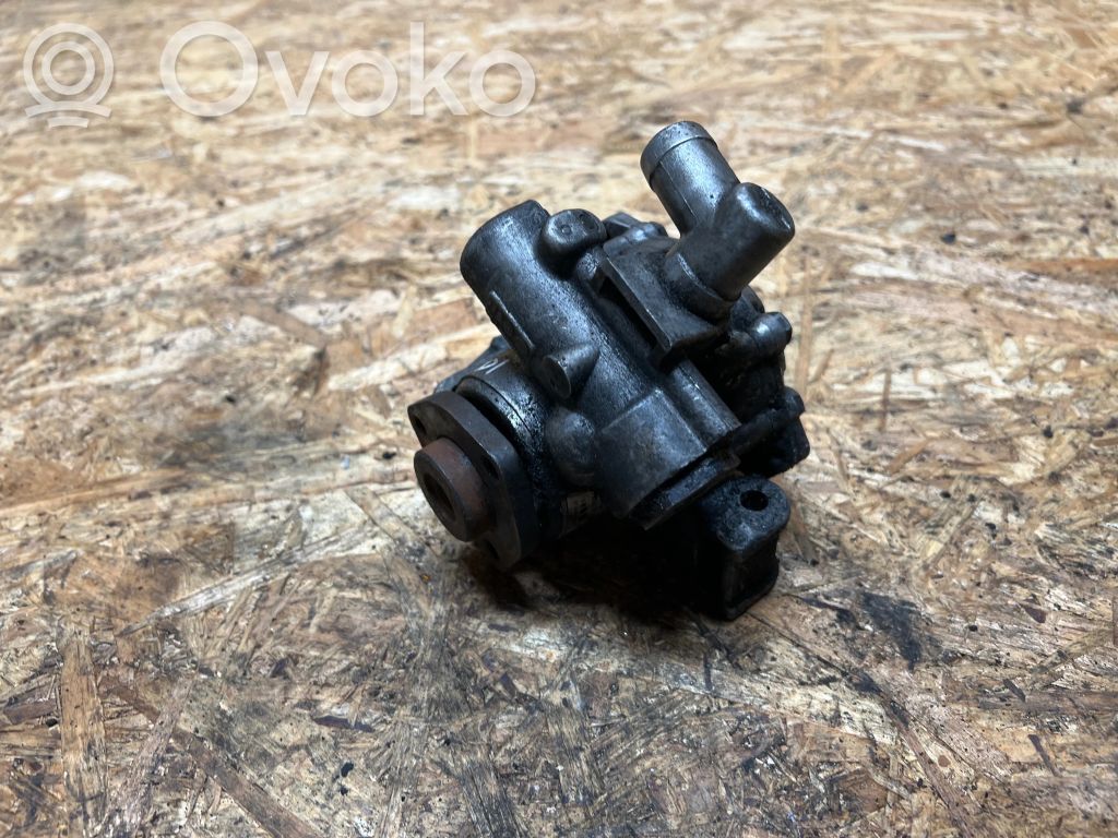 Mercedes-Benz ML W163 Power steering pump 