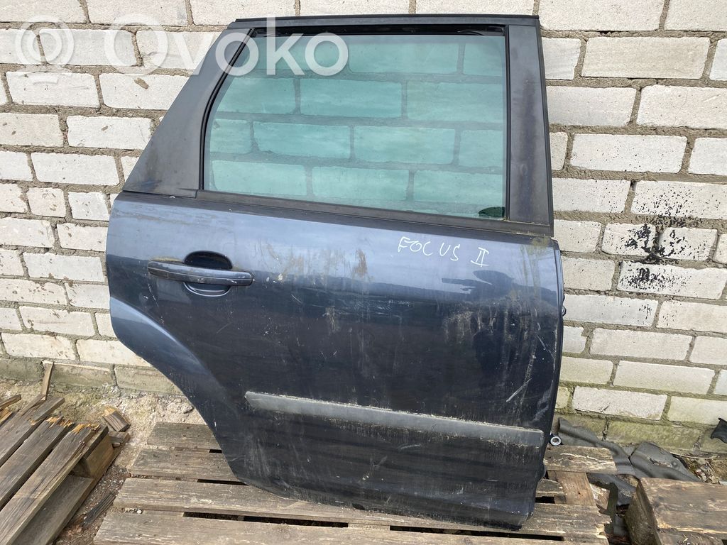 Rear door