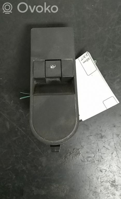 Electric window control switch   13228709,5011