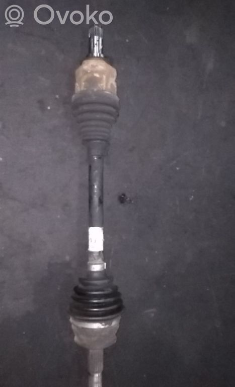 Opel Corsa D Priekinis pusašis 