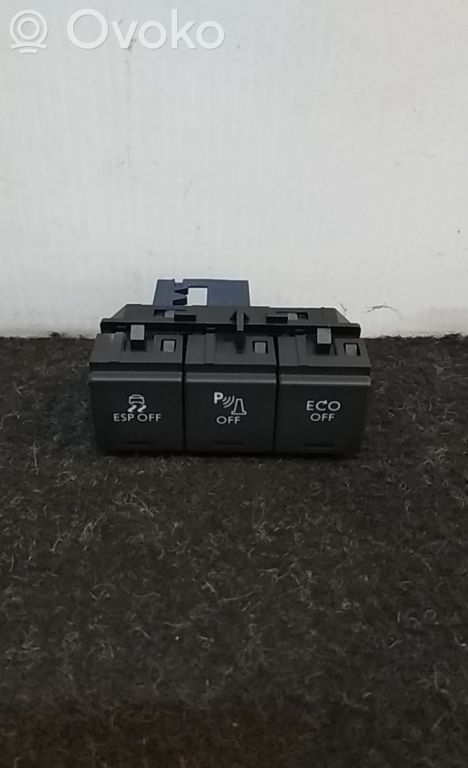 Peugeot 508 RXH Traction control (ASR) switch 