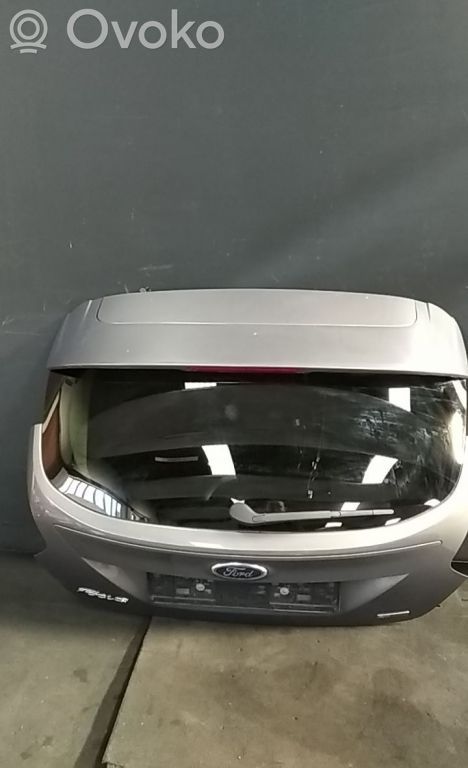 Tailgate/trunk/boot lid   VIDROESCURECIDO