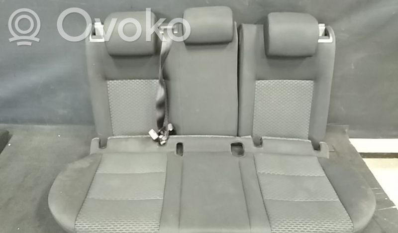 Volkswagen Golf VI Rear seat 
