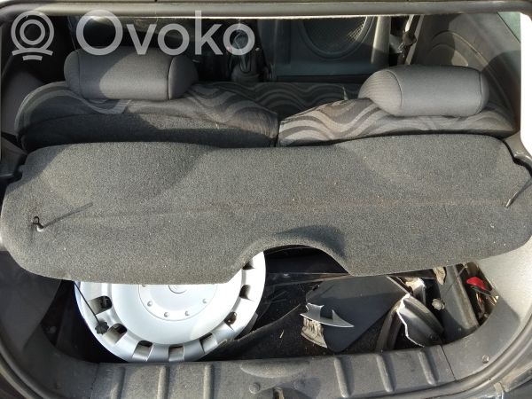 Parcel shelf