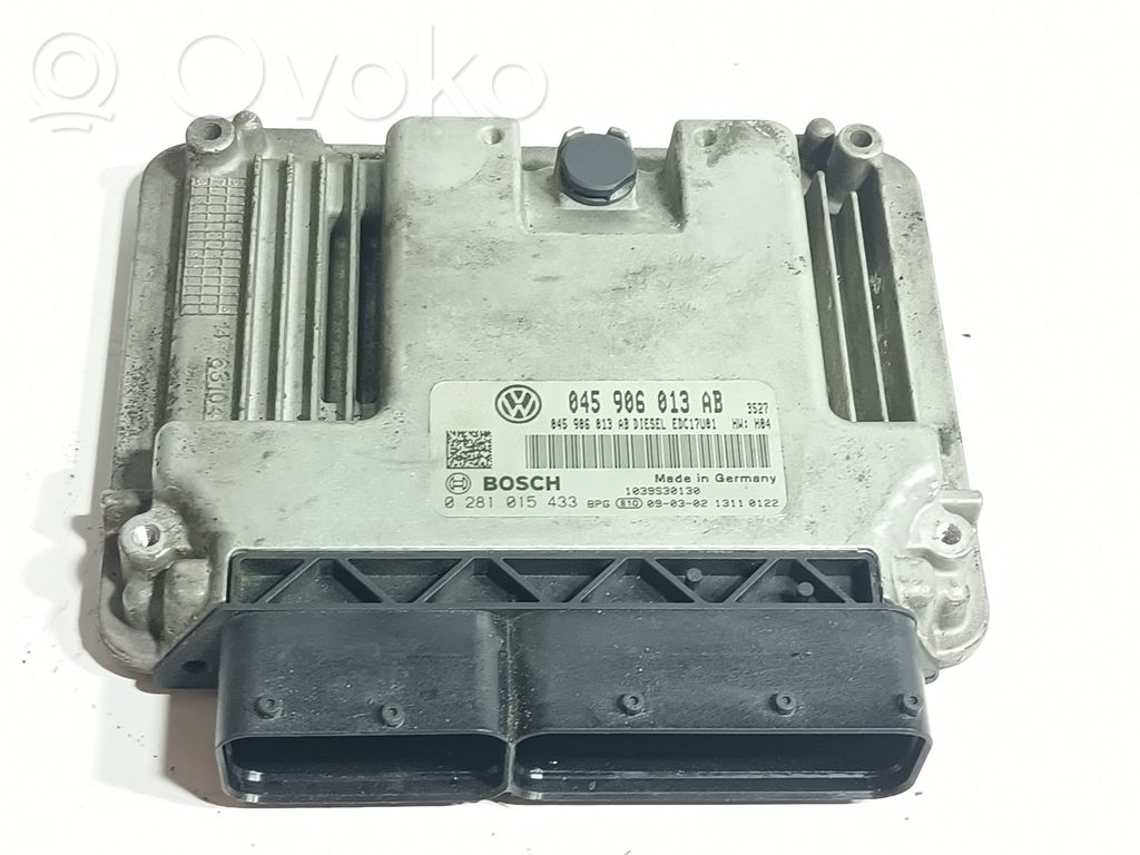Engine control unit/module   045906013AB,0281015433