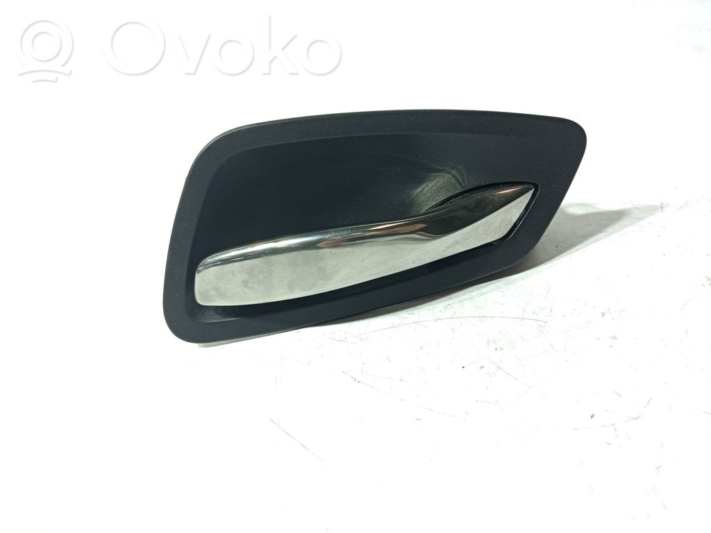 Front door exterior handle/bracket   697549403,10628510