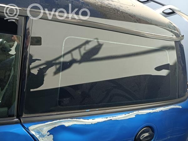 Rear side window   PELICULA