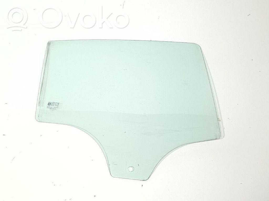 Opel Corsa E Vetro del finestrino della portiera posteriore