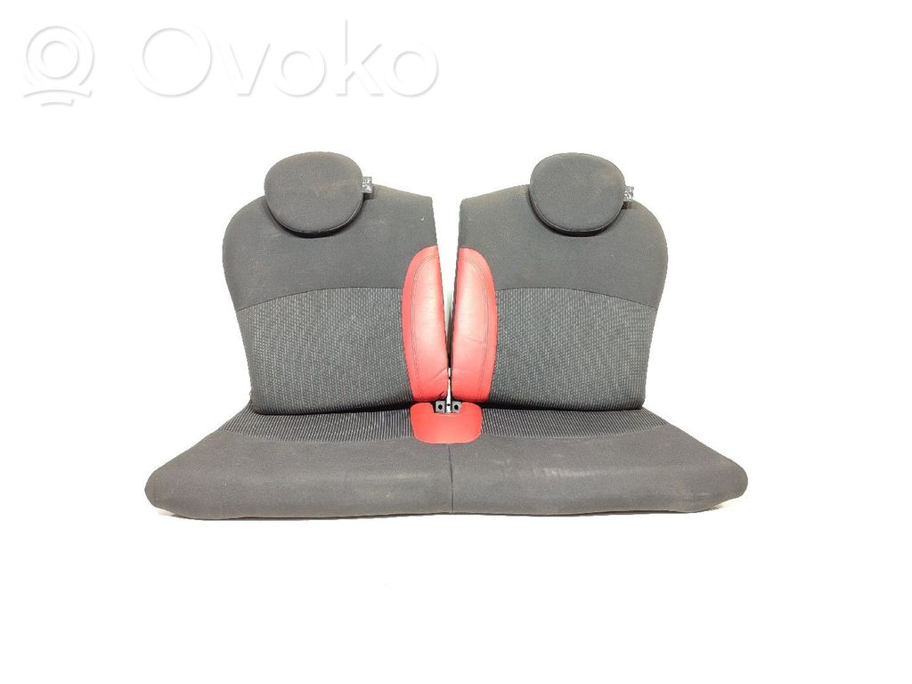 Mini One - Cooper Coupe R56 Rear seat 