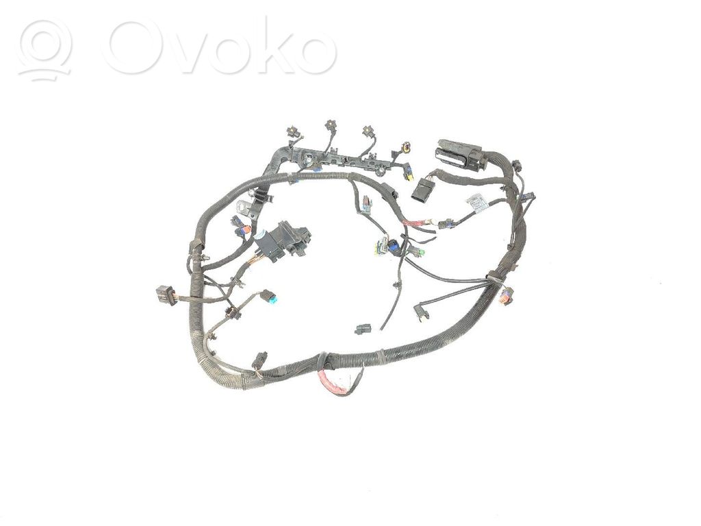 Moottorin asennusjohtosarja   739000515B