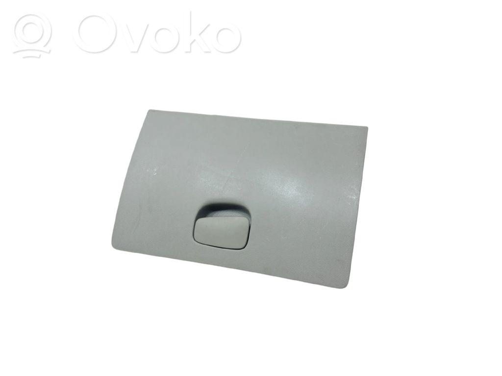 Glove box   00119525,DEFEITORISCADO