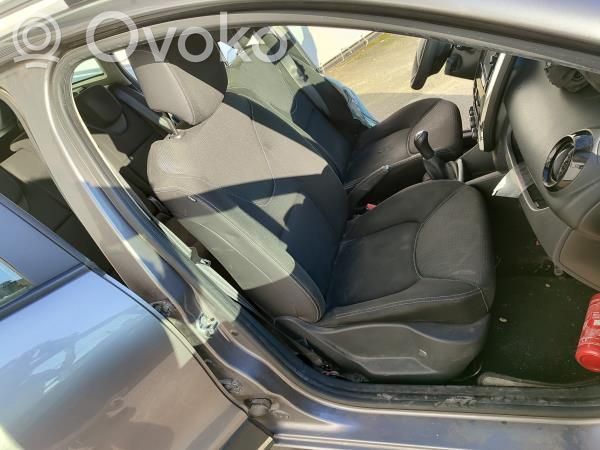 Renault Clio IV Scaun față pasager 