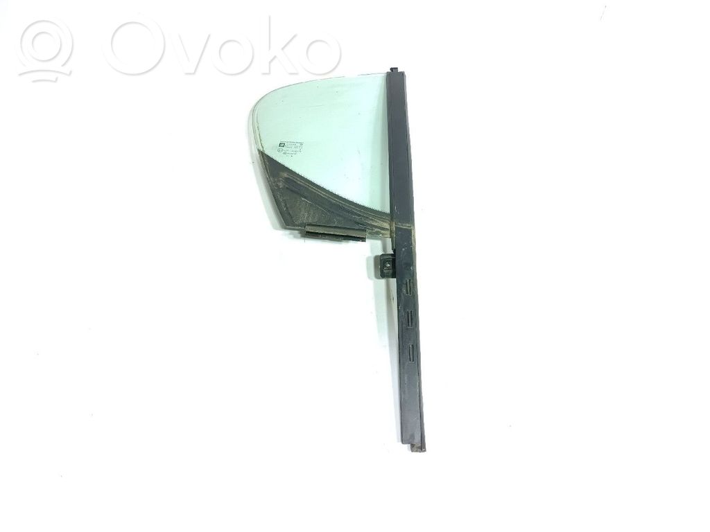 Opel Corsa E Vidrio lateral trasero 