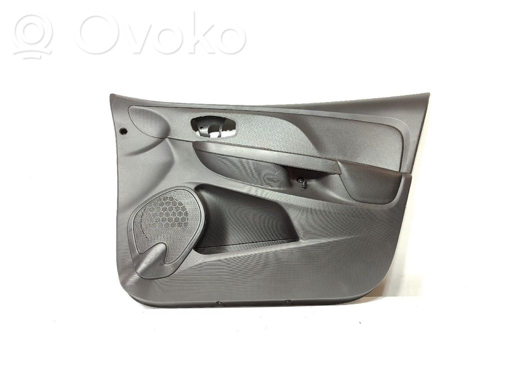 Renault Clio IV Boczki / Poszycie drzwi przednich 
