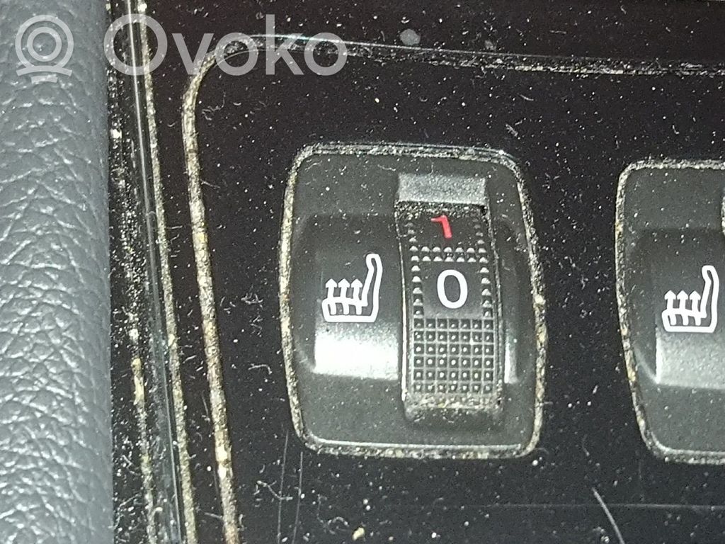 Peugeot 508 RXH Comutator încălzire scaune