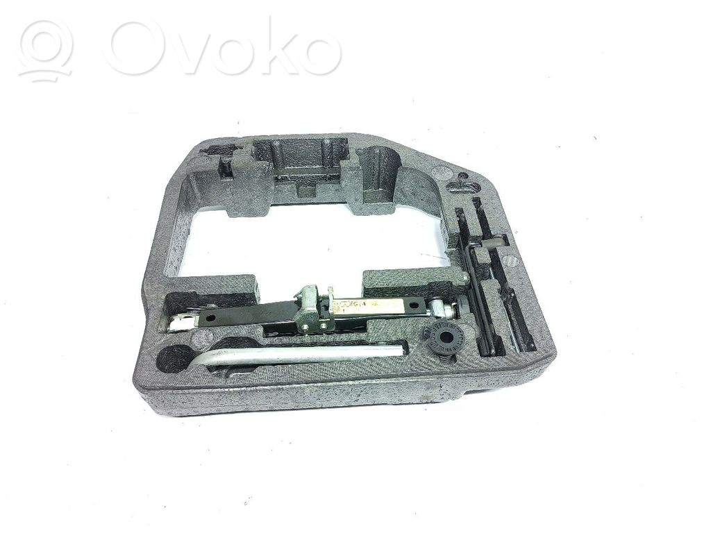 Kit d’outils   8T0012109A