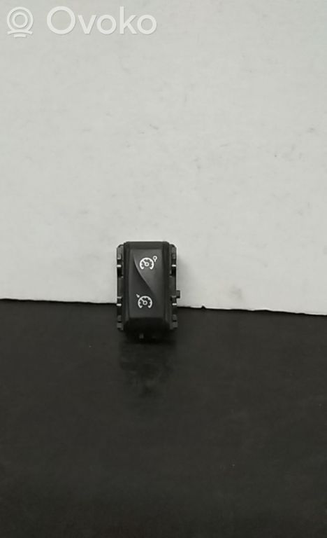 Renault Megane III Cruise control switch 
