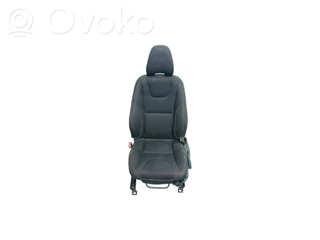 Front driver seat   DEFEITOAMASSADO
