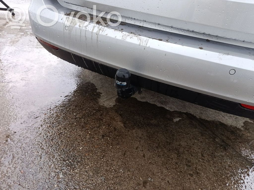 Opel Astra K Barra di traino