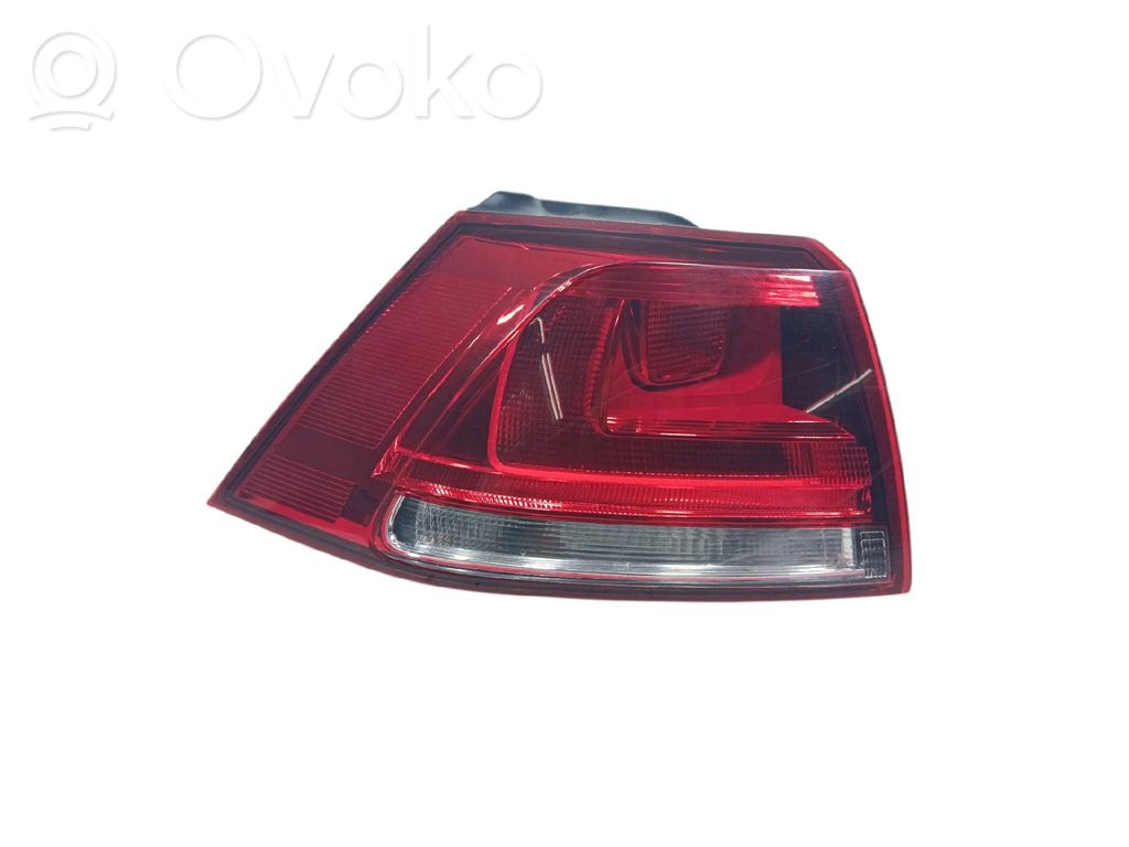 Volkswagen Golf VII Luci posteriori del portellone del bagagliaio 