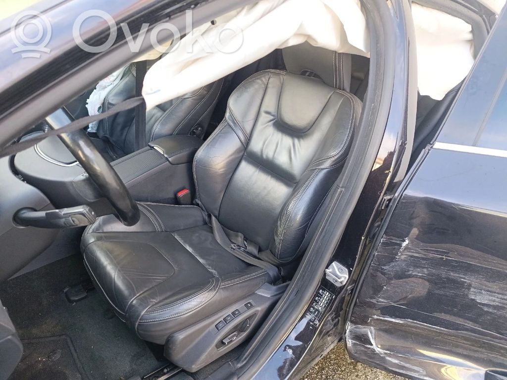 Volvo V60 Seat set 