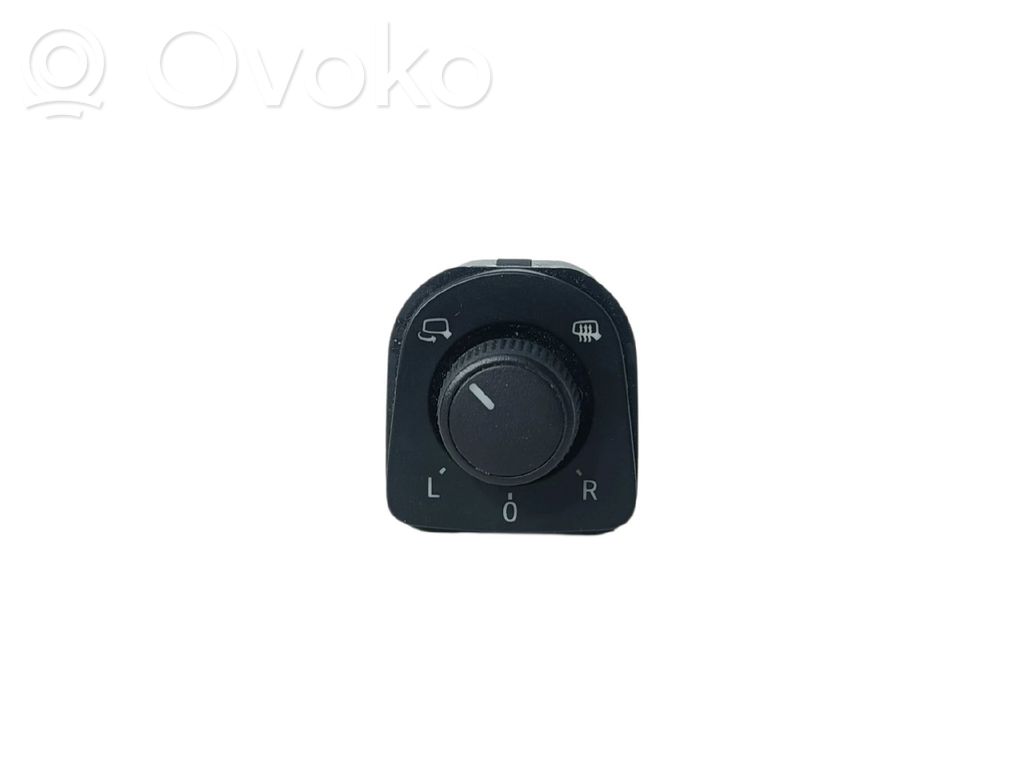 Seat Leon (5F) Wing mirror switch 