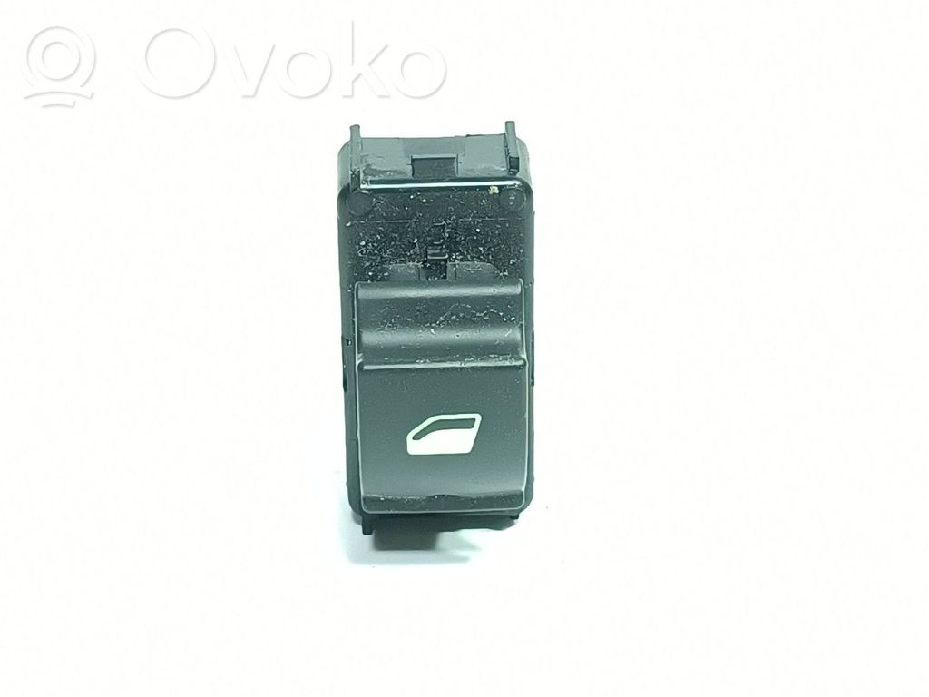 Peugeot 208 II Electric window control switch 