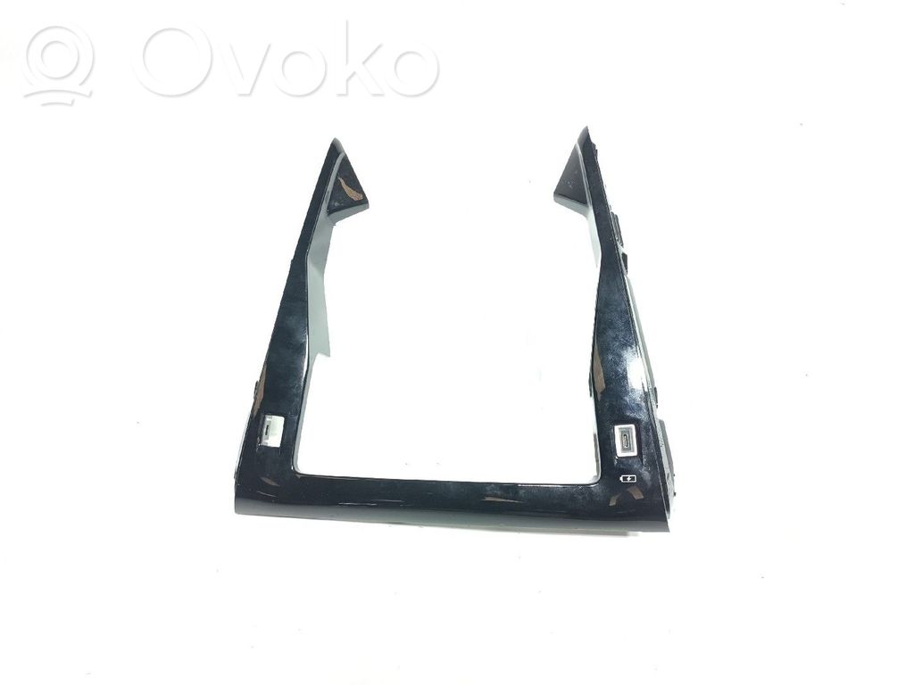 Peugeot 208 II Moldura del panel 