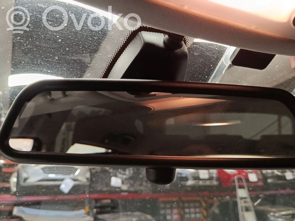 Rear view mirror (interior)
