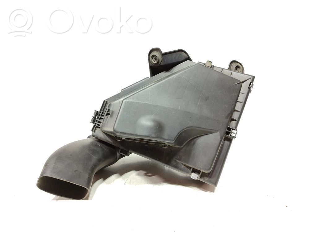 BMW 3 E90 E91 Air filter box 