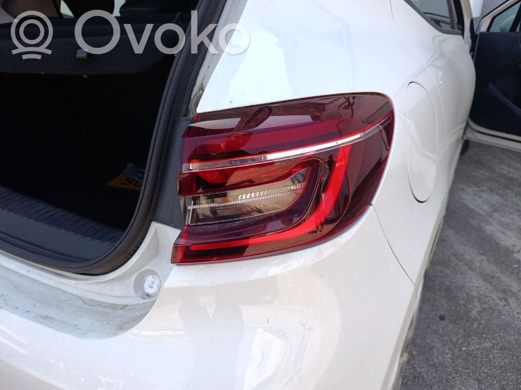Renault Clio V Feux arrière / postérieurs 