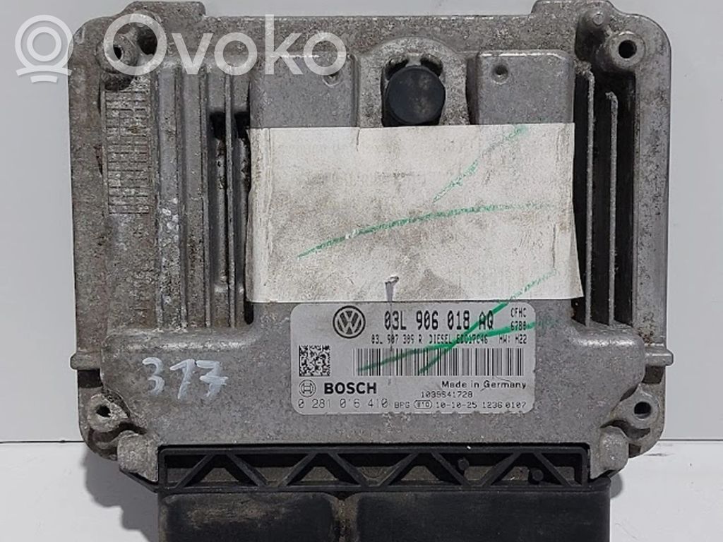 Volkswagen Golf VI Engine control unit/module 