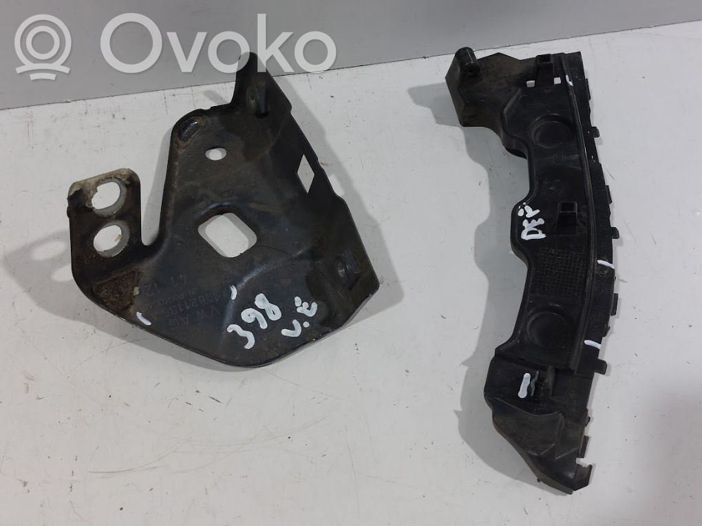 Volkswagen Sharan Fender mounting bracket 