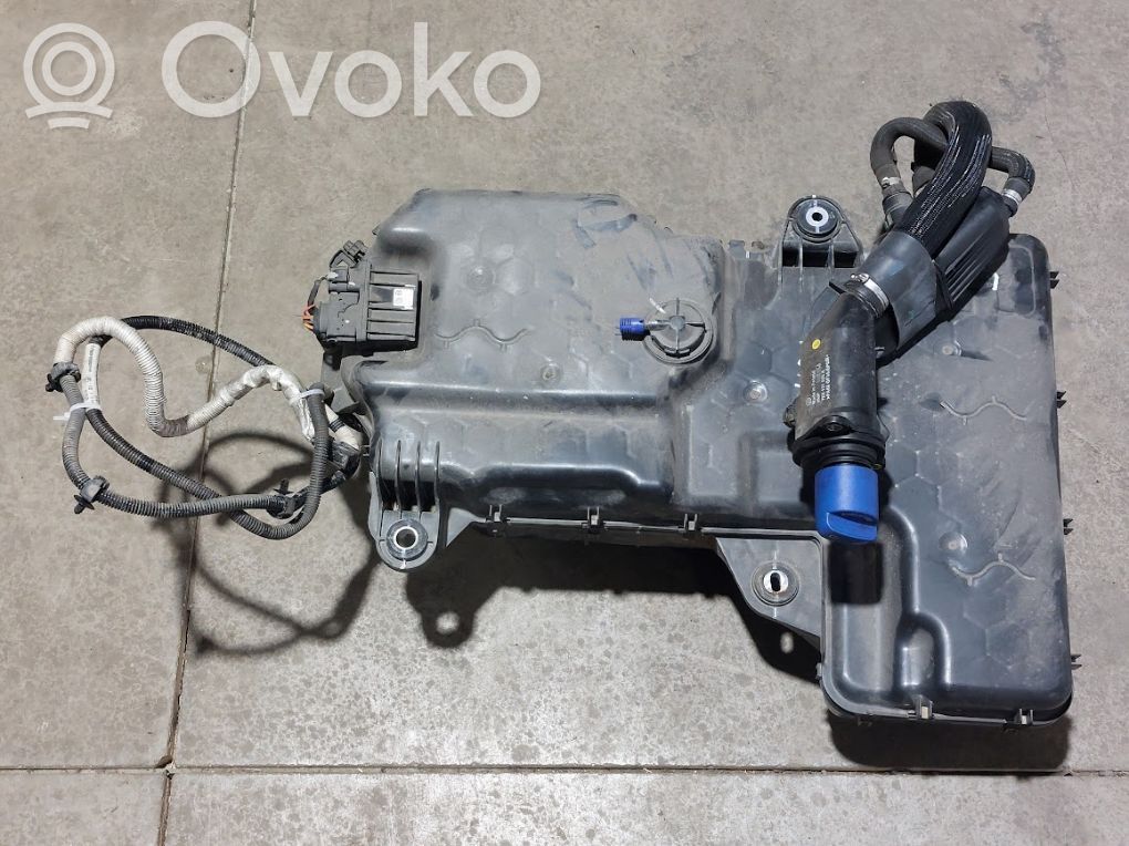 Volkswagen Multivan T6 Zbiornik płynu AdBlue 