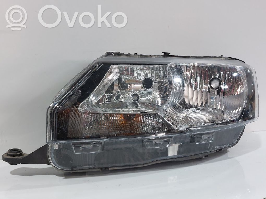 Skoda Rapid (NH) Faro/fanale 