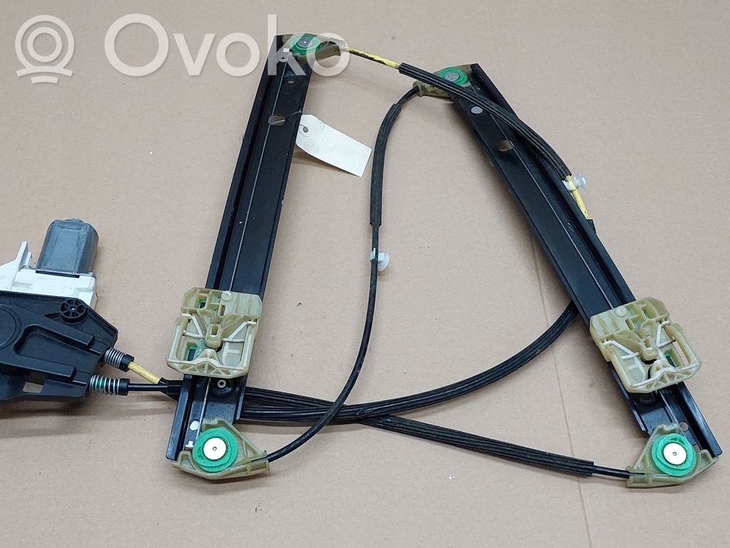 Audi A1 Front door electric window regulator 