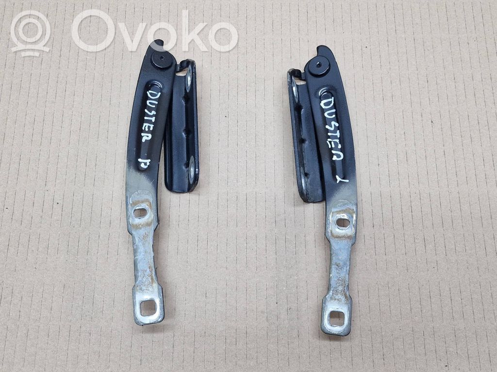 Engine bonnet/hood hinges