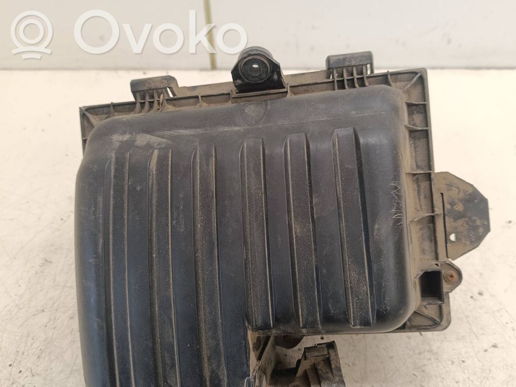 Volkswagen Sharan Air filter box 